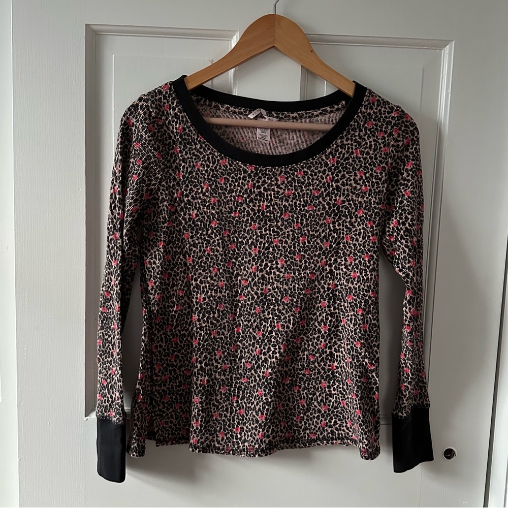 Victoria’s Secret - Thermal Long Sleeve